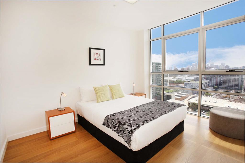 Moore To See - Modern And Spacious 3Br Zetland Apartment With Views Over Moore Park Sydney Exteriör bild